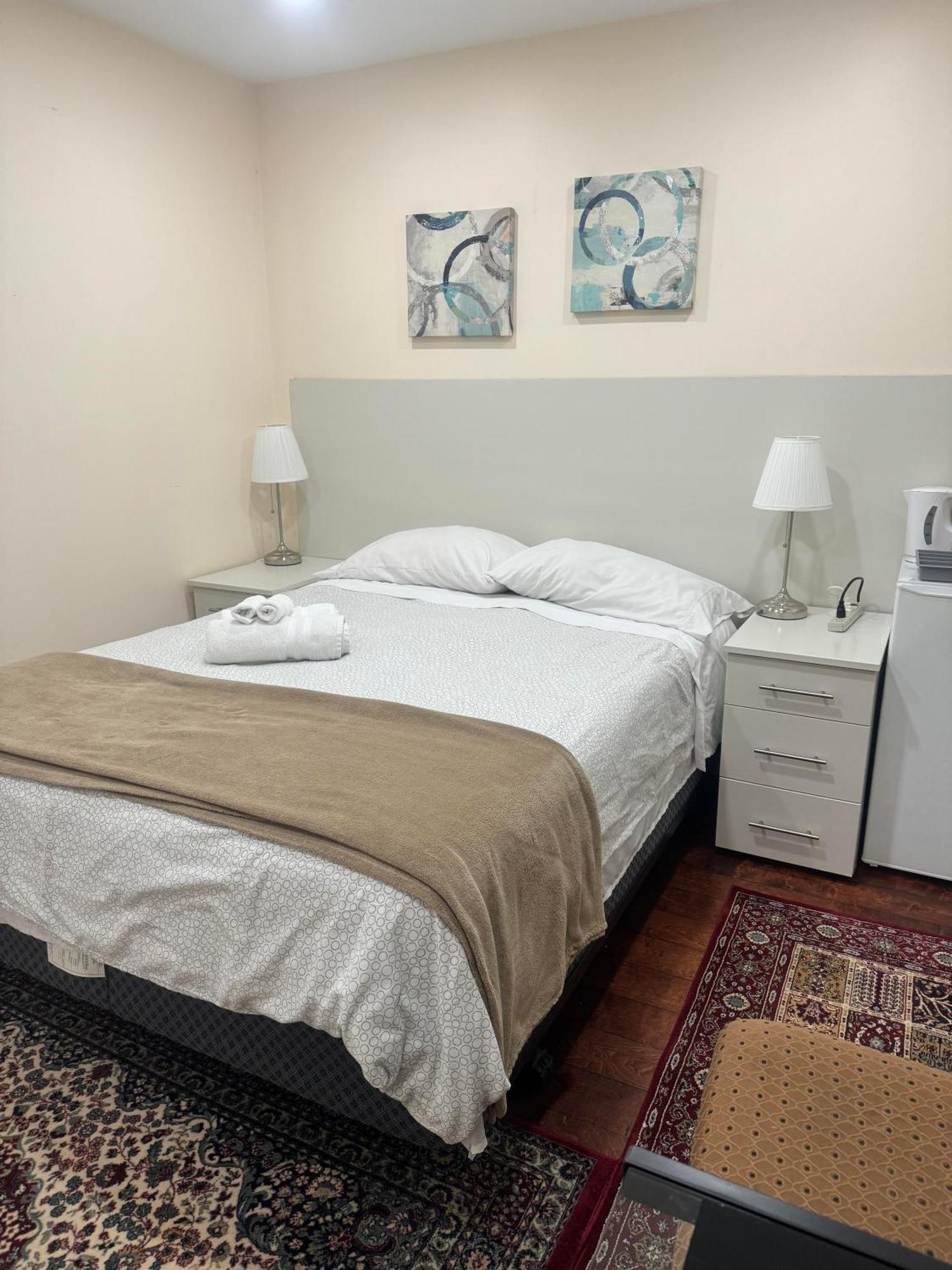Comfortable Guest Home Near Downtown Vancouver & Sights & Stores エクステリア 写真